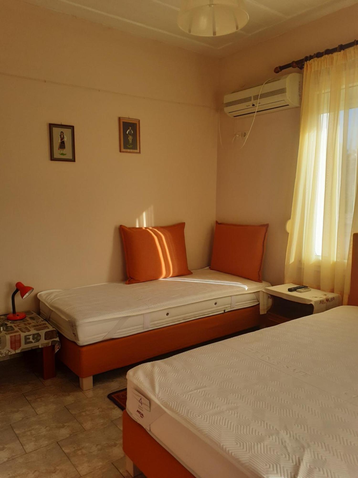 Thalia'S Garden Hotel Mytilene ภายนอก รูปภาพ